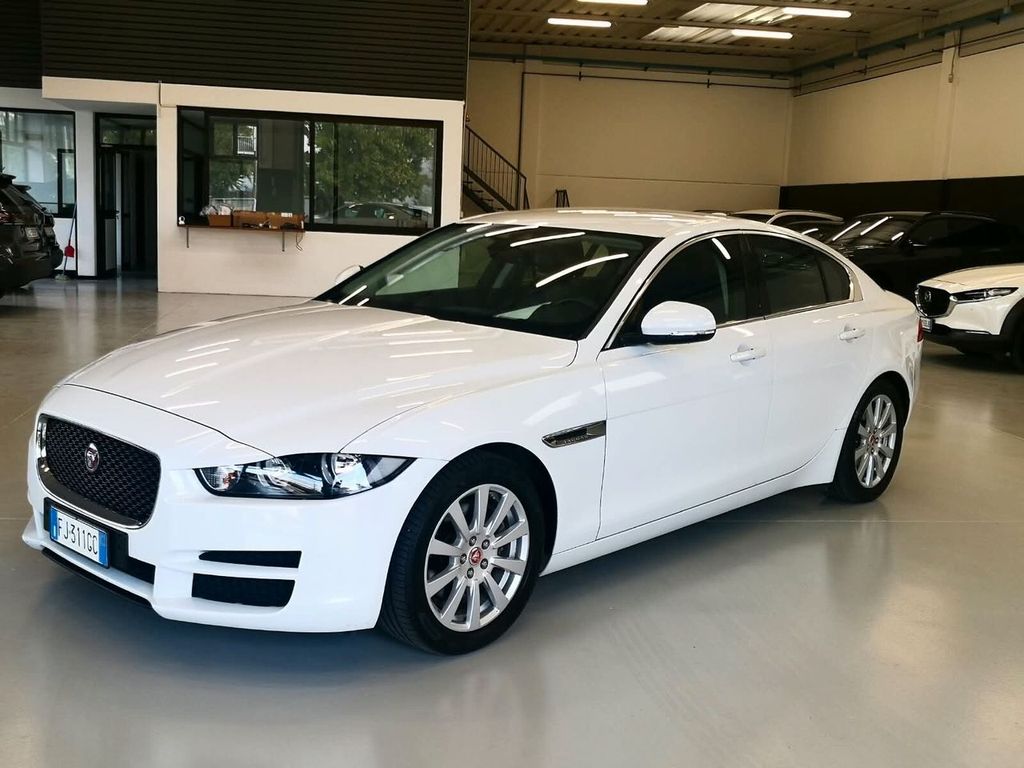 Image of Jaguar XE