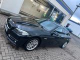 BMW 525d Automatik  Panorama-Schiebedach ... - BMW 525 in Bielefeld
