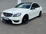 Mercedes-Benz C 63 AMG SPORT/SHBDH/LEDER/LED/HARMAN KA - gebrauchte Mercedes-Benz C 63 AMG aus dem Jahr 2012