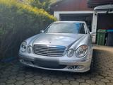 Mercedes-Benz Mercedes E-Klasse W211 E240 V6 - 150TKM - ... - gebrauchte Mercedes-Benz E 240 aus dem Jahr 2005