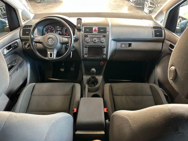 MYAUTOCENTER – Gebraucht- und Jahreswagen mit Werkstattservice in Pfaffenhofen Volkswagen Touran*7-Sitzer*TEMPO*2ZONEN*SitzHZ*PDC*TÜV 528