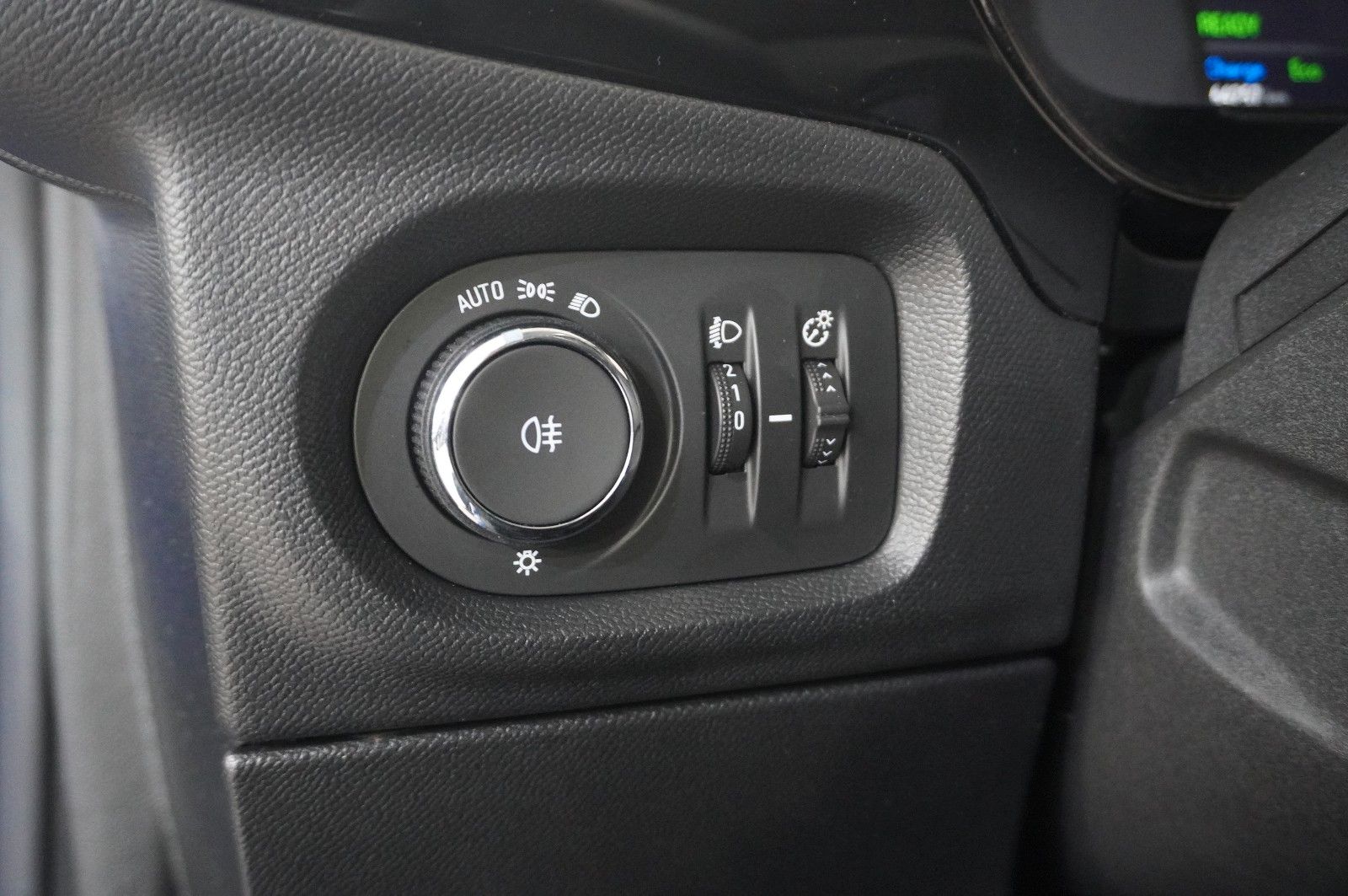 Fahrzeugabbildung Opel Corsa-e F 7KW EDITION NAVI/KAMERA/VIRTU/PDC/DAB+