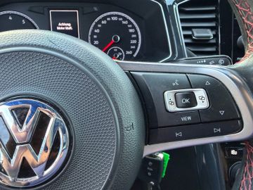 Volkswagen T-Roc - 12
