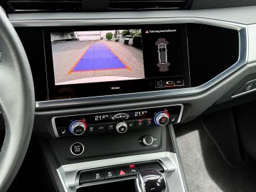 Audi Q3 - 10