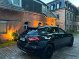 Maserati Levante Benzin 3.0 V6 316kW S GRANLUSSO 4x4 ... - Maserati Levante mit Benzin-Antrieb: Granlusso