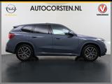 BMW iX1 eDrive20 67kWh M Sport pakket Pano-Dak/Schui - graue BMW iX1