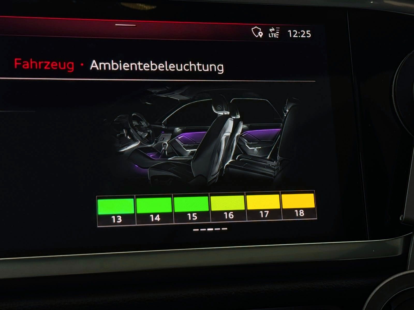 Fahrzeugabbildung Audi Q3 Sportback 35TDI quattro S line B&O,ACC,SD,360