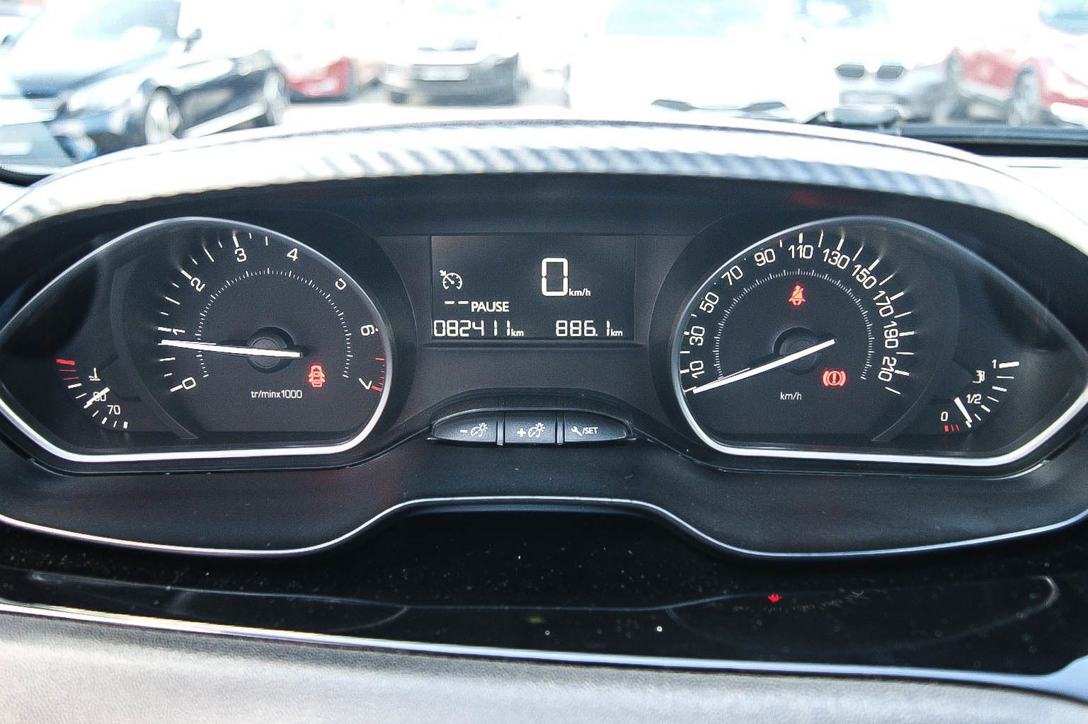 Fahrzeugabbildung Peugeot 208 1.2 Activ NAVI, PDC, SITZHG,ZAHNRIEMEN NEU