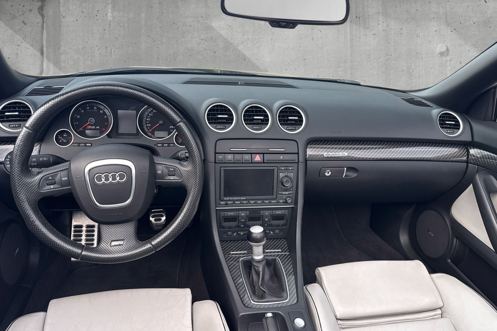 Fahrzeugabbildung Audi RS4 Cabrio*Top Zustand*Scheckheft*Sammler