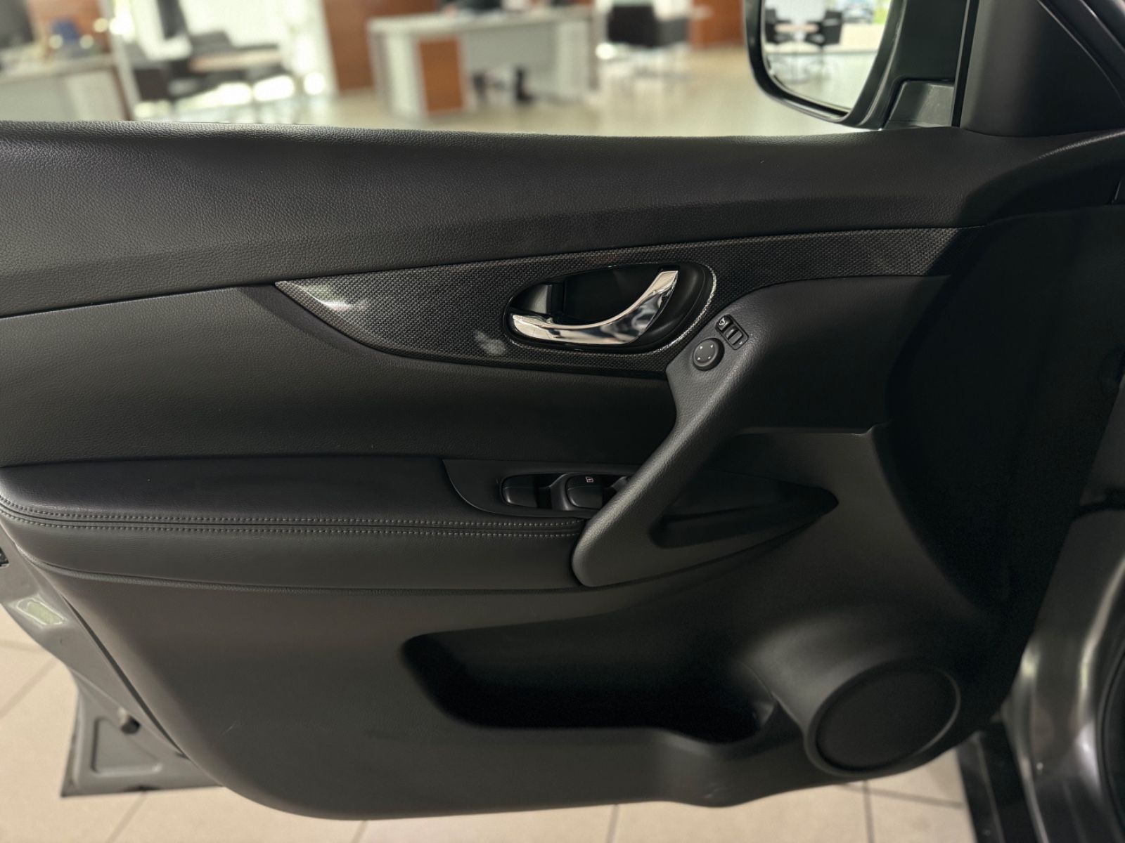 Fahrzeugabbildung Nissan X-Trail Acenta Panorama PDC Navi AHK 7Sitz Stzhz