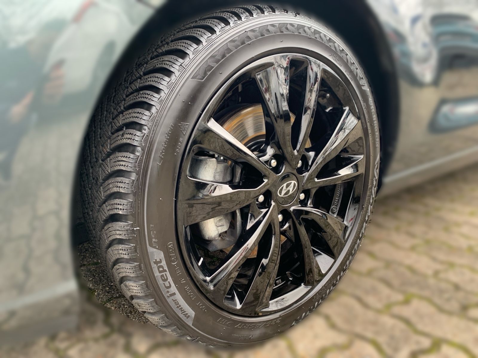 Fahrzeugabbildung Hyundai i30 Kombi 1.0 T-GDI 7-DCT Advantage Navi LED