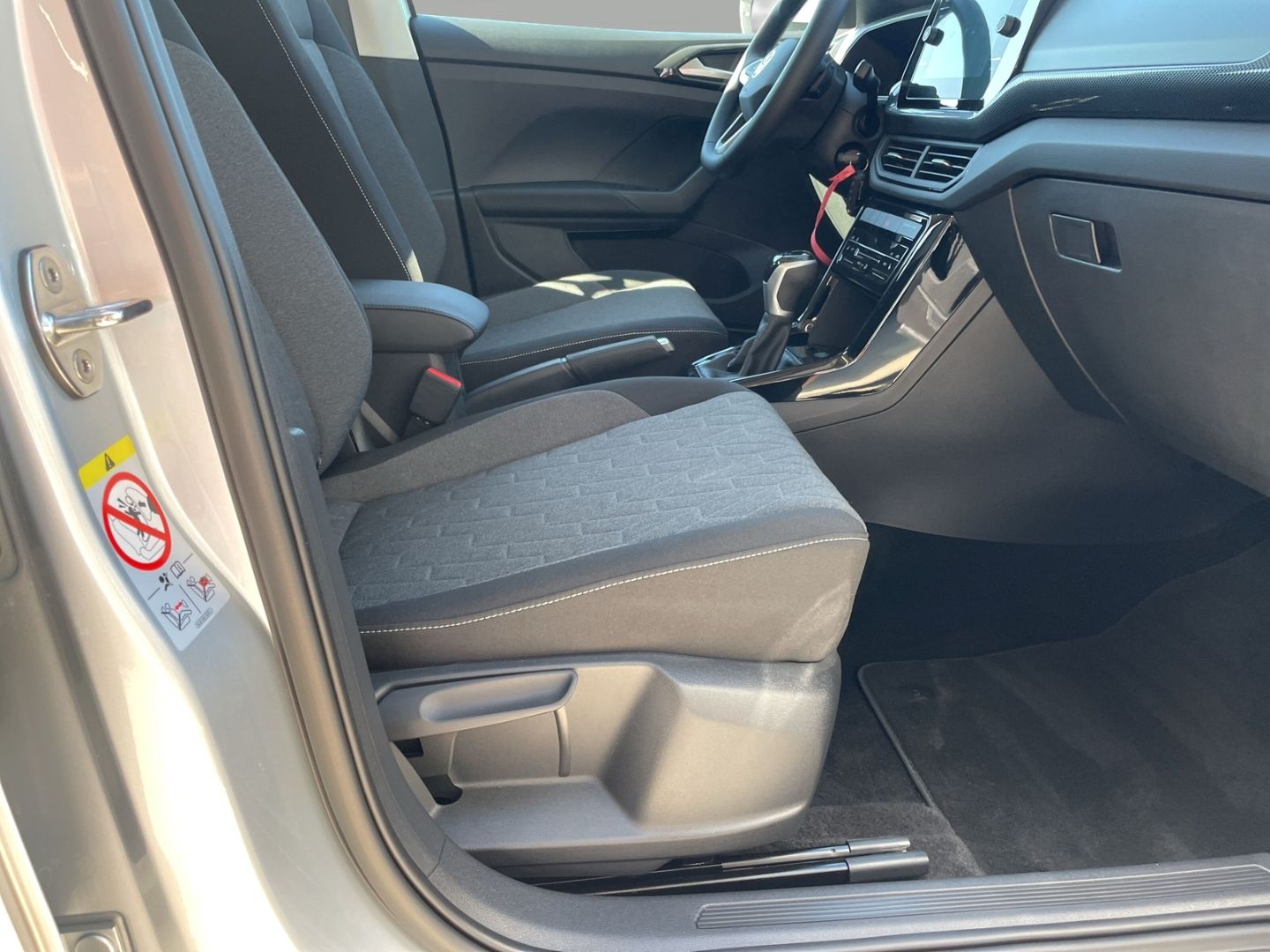 Volkswagen T-Cross - Bild 7