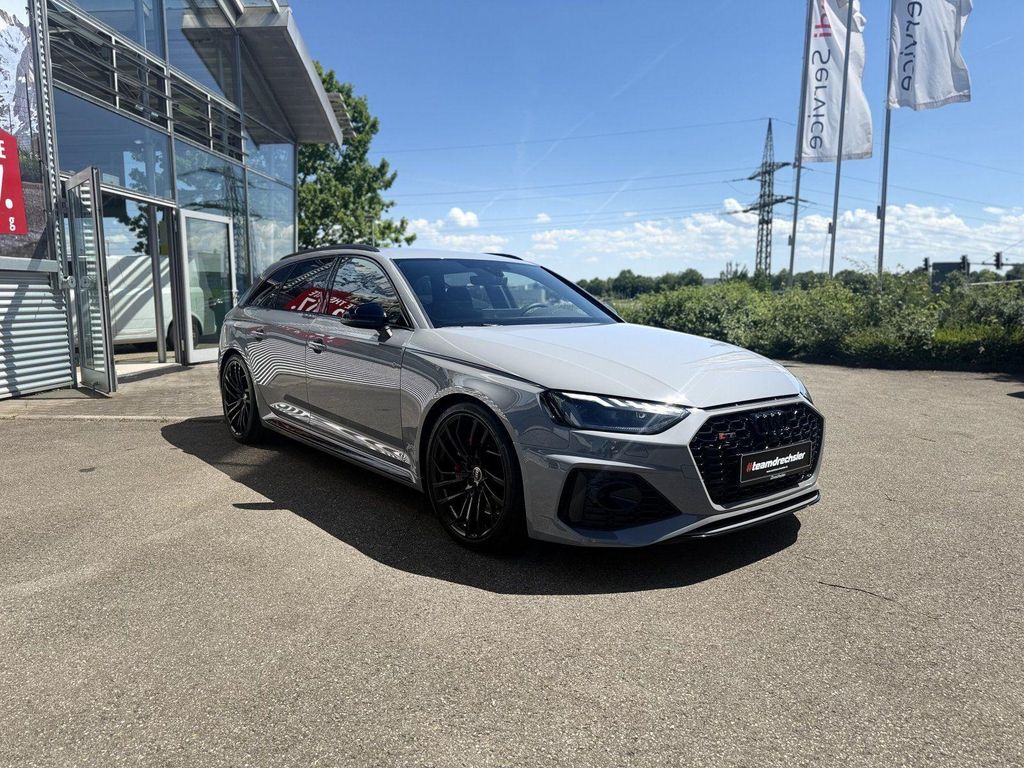 Image of Audi RS4