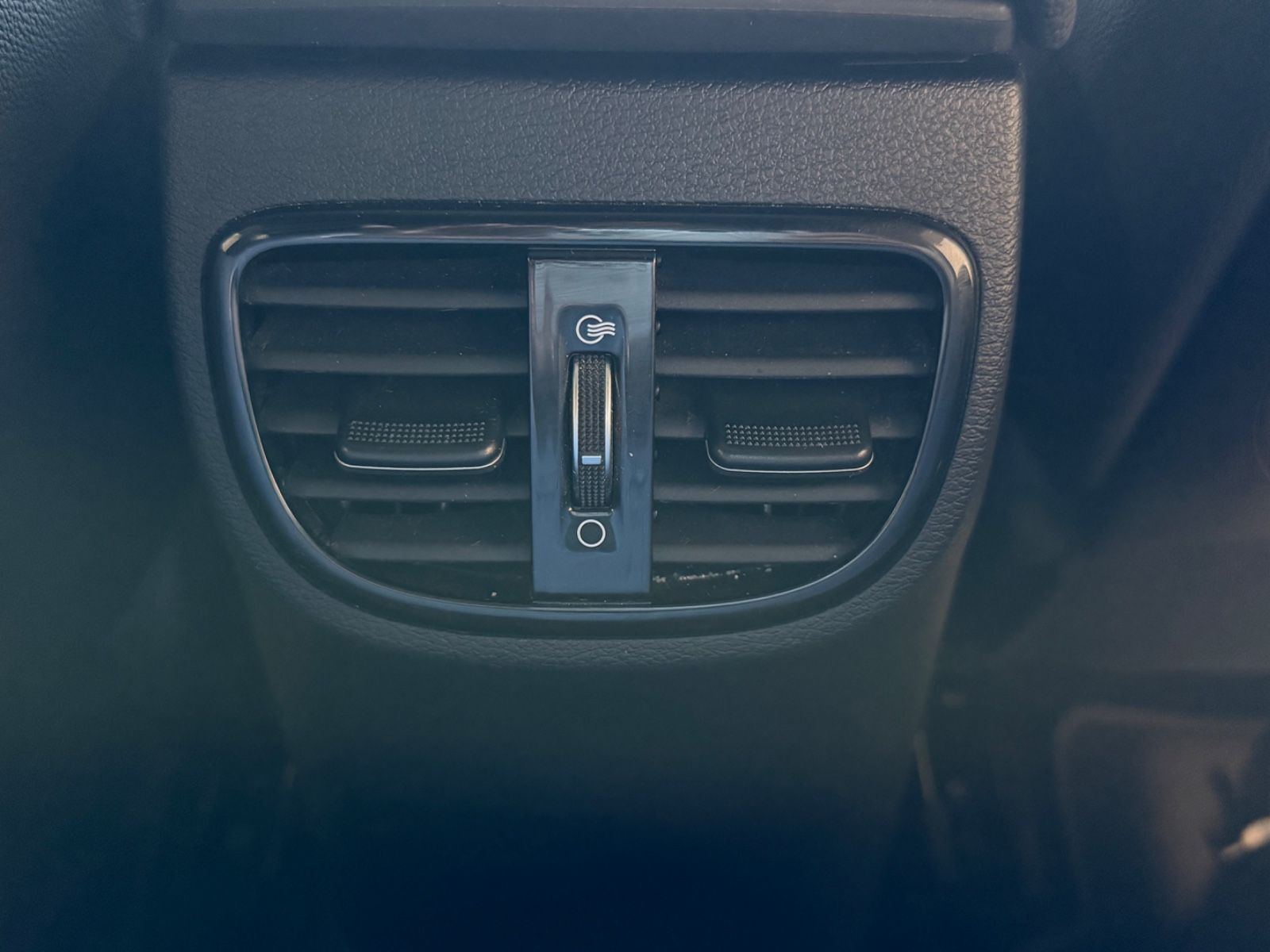 Fahrzeugabbildung Kia Ceed GT 1.6T GT DCT-Navi,Automatik,Klimaauto.