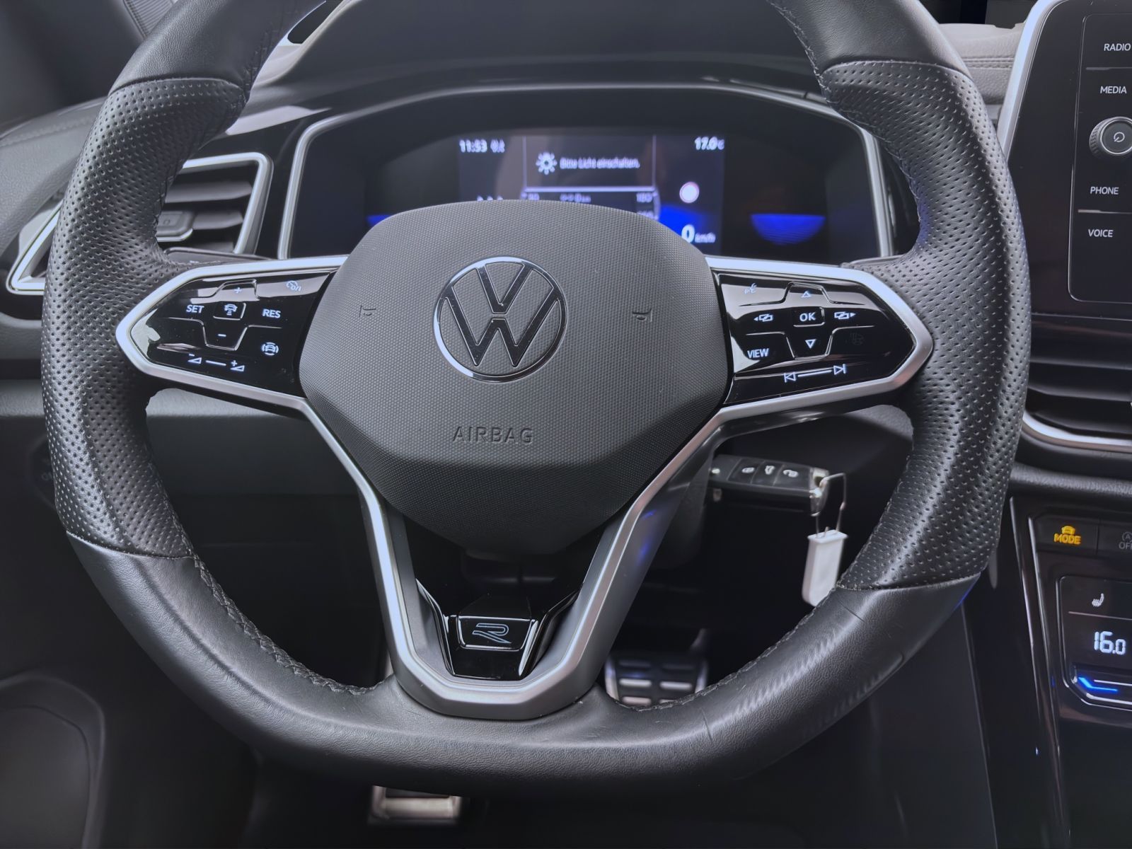Volkswagen T-Roc - Bild 13