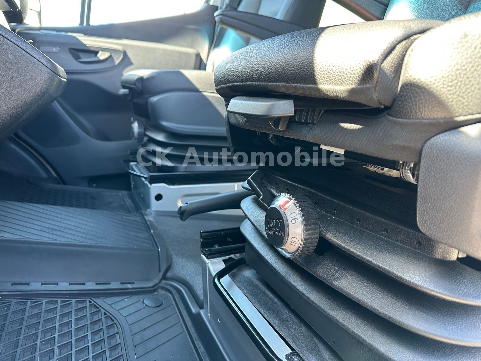 Fahrzeugabbildung Mercedes-Benz Sprinter III Kasten 317 Maxi Autom./MBUX/LED/Kam