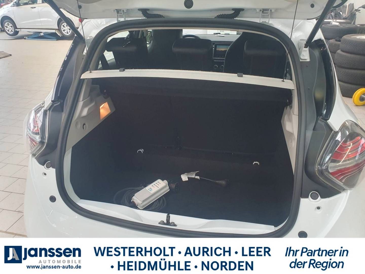 Fahrzeugabbildung Renault ZOE EXPERIENCE R110 Z.E. 50