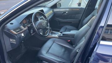 Mercedes E 220 - 6