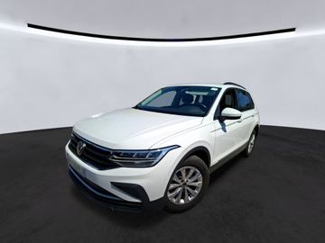Volkswagen Tiguan - 1