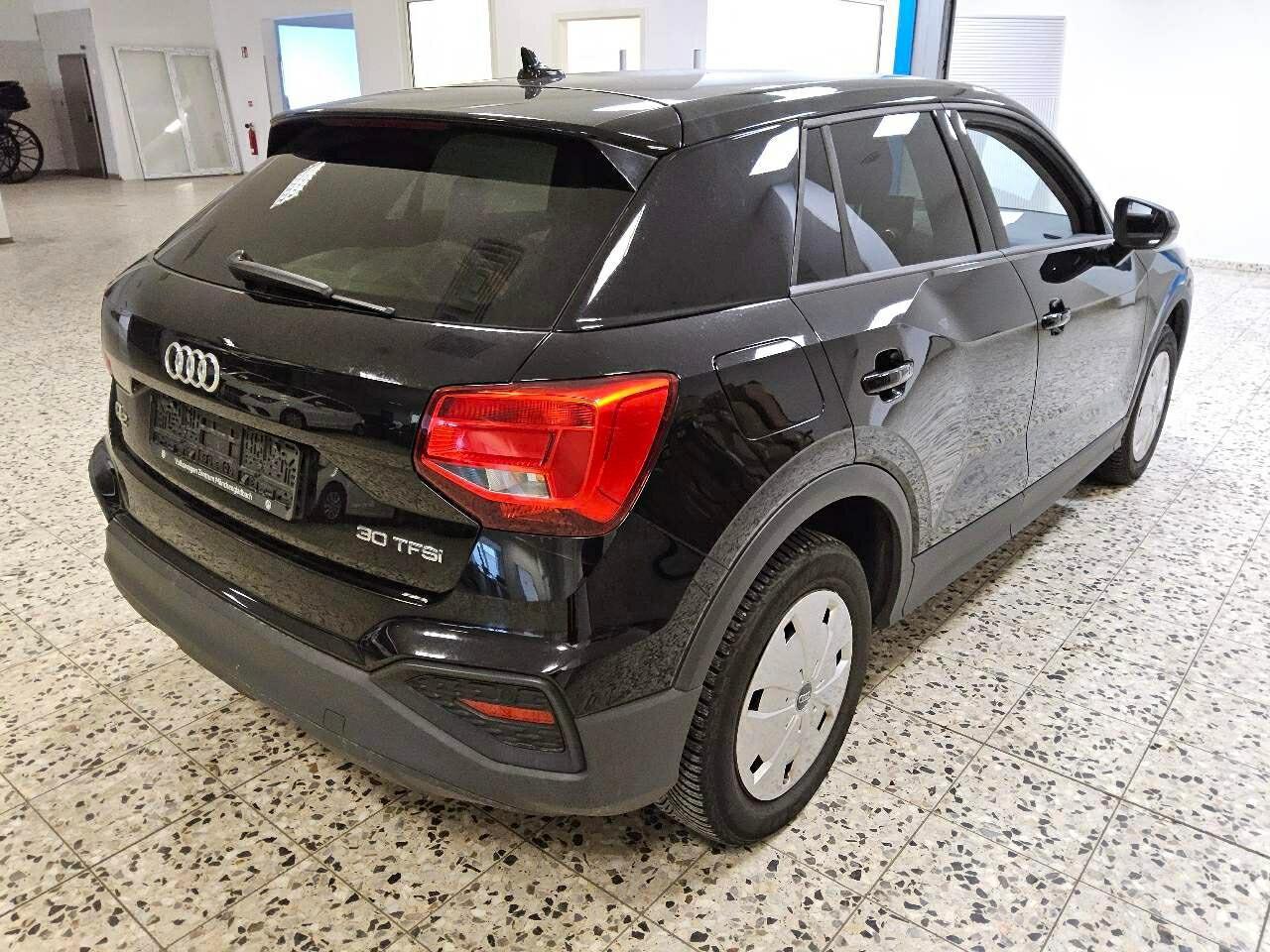 Audi Q2 30 TFSI 19 Zoll Alufelgen Klima Navi
