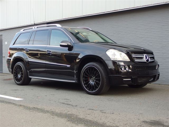 Mercedes-Benz GL550 4Matic (7 Sitzer & Japan Import)