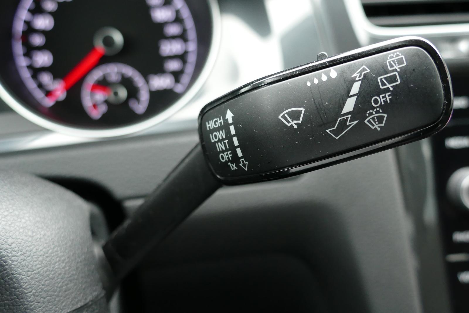 Volkswagen Golf VII 1.4 16V TSI Allstar BMT