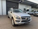 Mercedes-Benz GL 500 BlueEff 4Matic,Pano,Fond TV,7-Sitze,H&K - mit Benzin-Antrieb: Silber, Tv