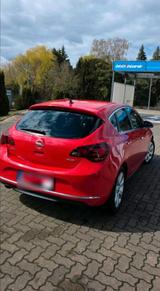 Opel Astra J - Opel Astra mit Diesel-Antrieb: Kleinwagen