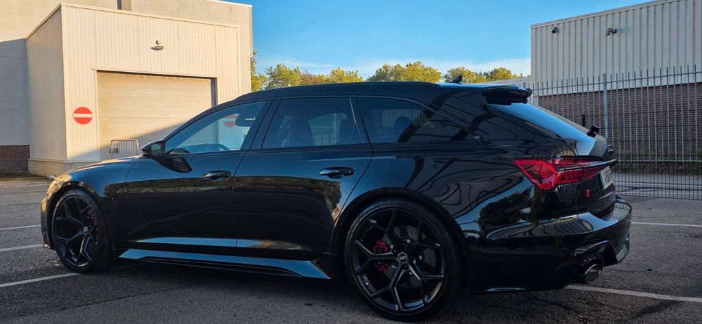 Image of Audi RS6
