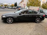 Jaguar XF 3.0 D Prestige*PANO*LEDER*GR.NAVI*BI.XEN*VOL* - Jaguar XF in Frankfurt (Main)