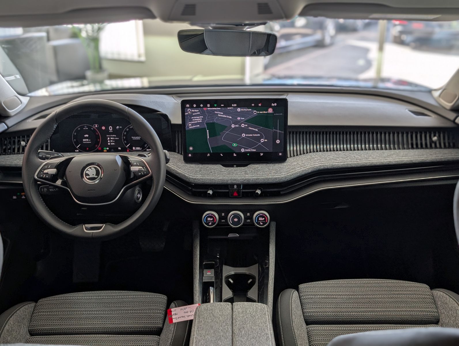 Fahrzeugabbildung SKODA Superb IV 2.0TDI DSG 4x4 MATRIX PANO NEUES MODEL