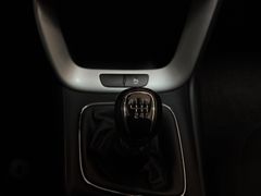 KIA Ceed FIFA World Cup Edition