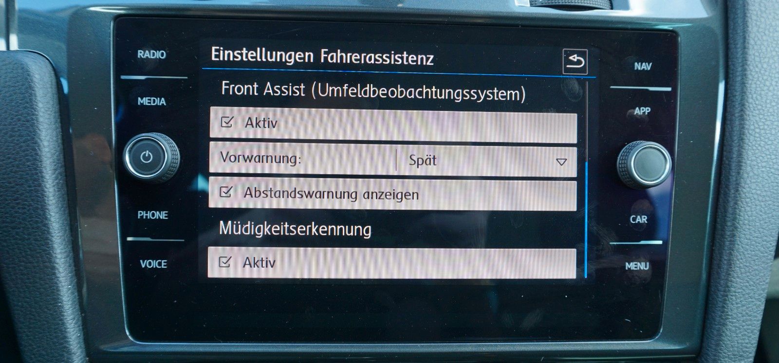 Fahrzeugabbildung Volkswagen Golf VII Variant Comfortline ACC,Navi,SH,PDC