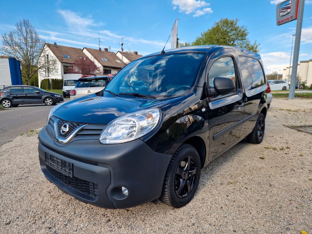 Image of Nissan NV250
