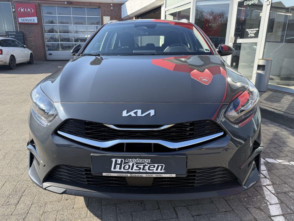 Kia Ceed SW 1.5 T-GDI DCT7 OPF Vision