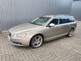 Volvo V70 D4 Edition PRO NAVI,XENON,LEDER,ACC,BL - Volvo V70: 4d