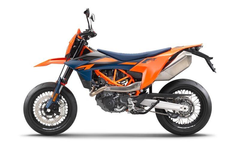 KTM 690 SMC R  2026 "TECHPACK INKLUSIVE"