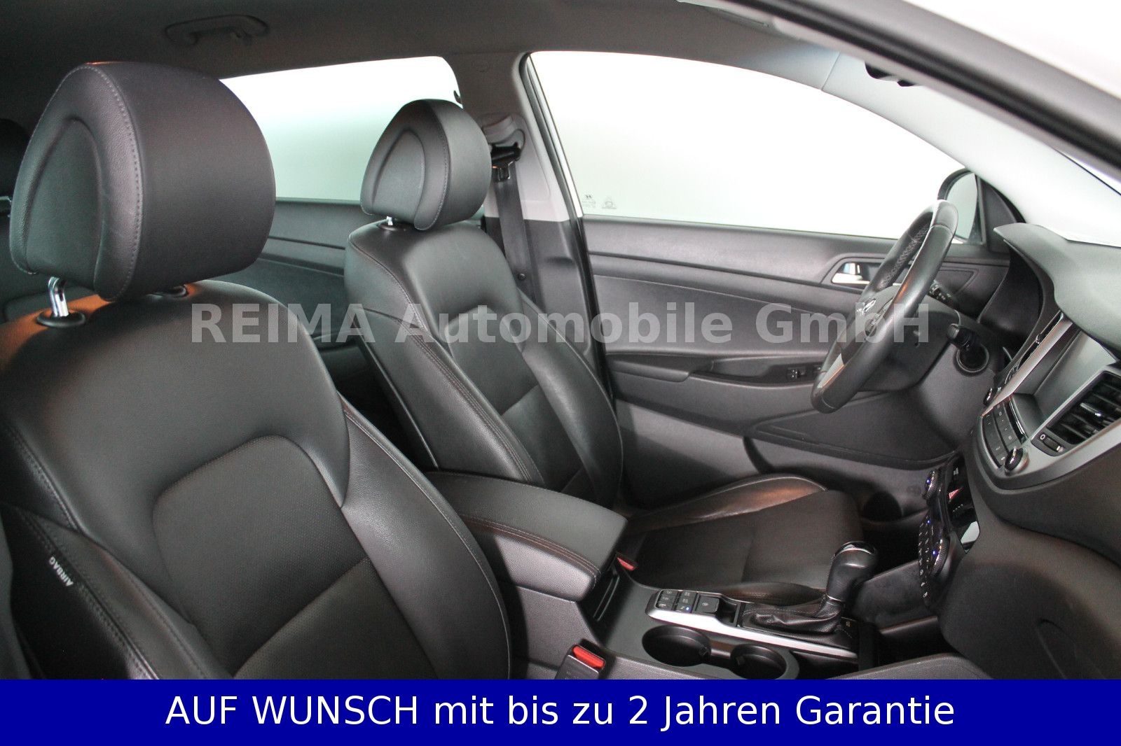 Fahrzeugabbildung Hyundai Tucson 1,7D blue Premium 2WD, Automatik, Xenon