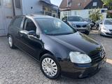 Volkswagen Golf V Lim. Tour Edition *1.HAND* - Volkswagen Golf: V Tour Edition