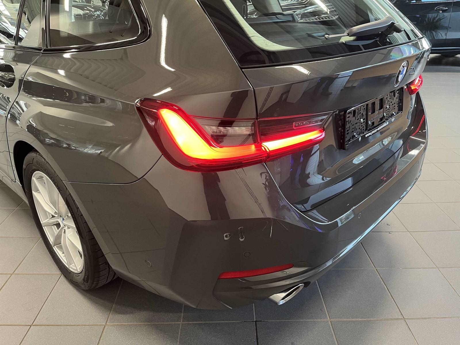 BMW 320 i Touring, миниатюра 5