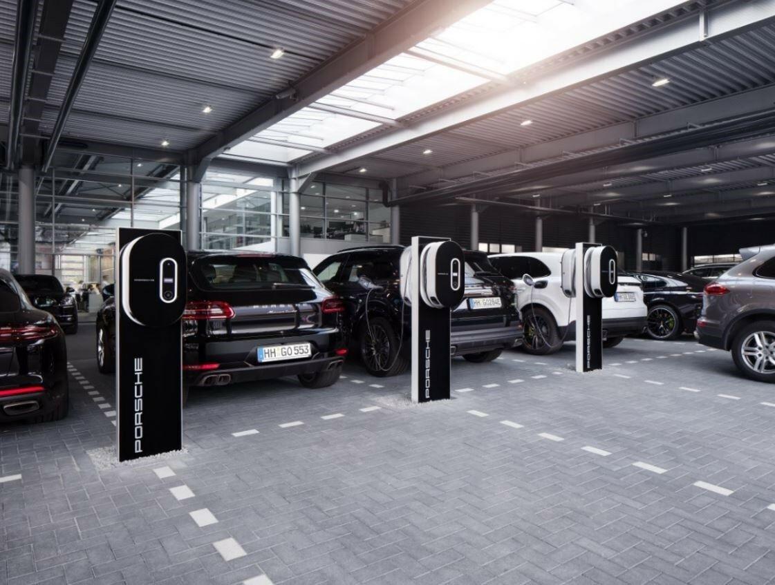 showroom-image-bottom