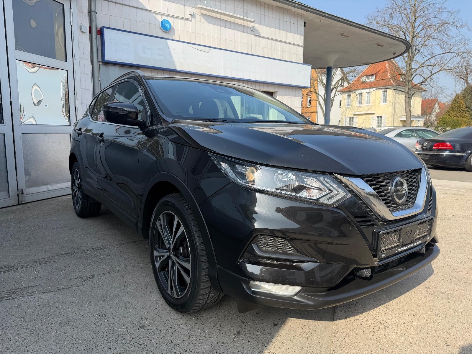 Nissan Qashqai N-Way *2.Hand*Navi*R.Kamera*Pano*