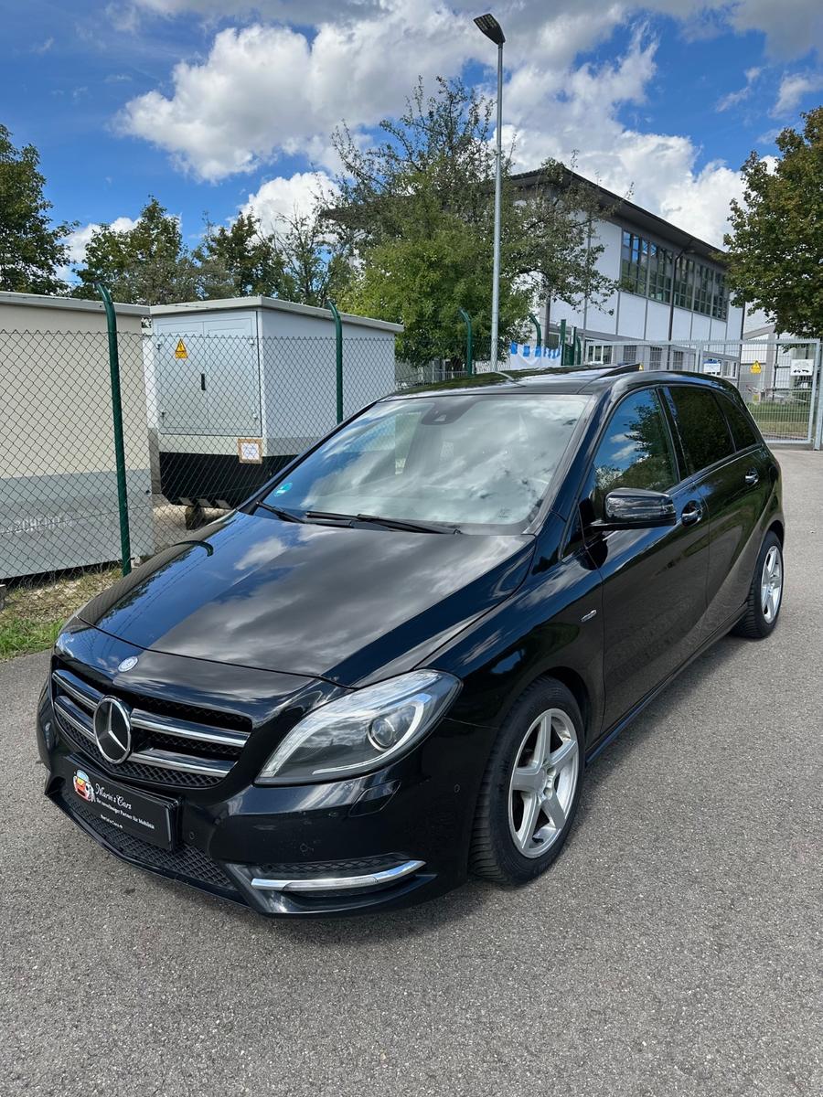 Mercedes-Benz B 200 CDI*Pano*Leder*Automatik*Scheckheft*