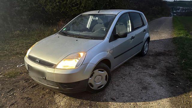 Ford Fiesta 1.3 Benzin