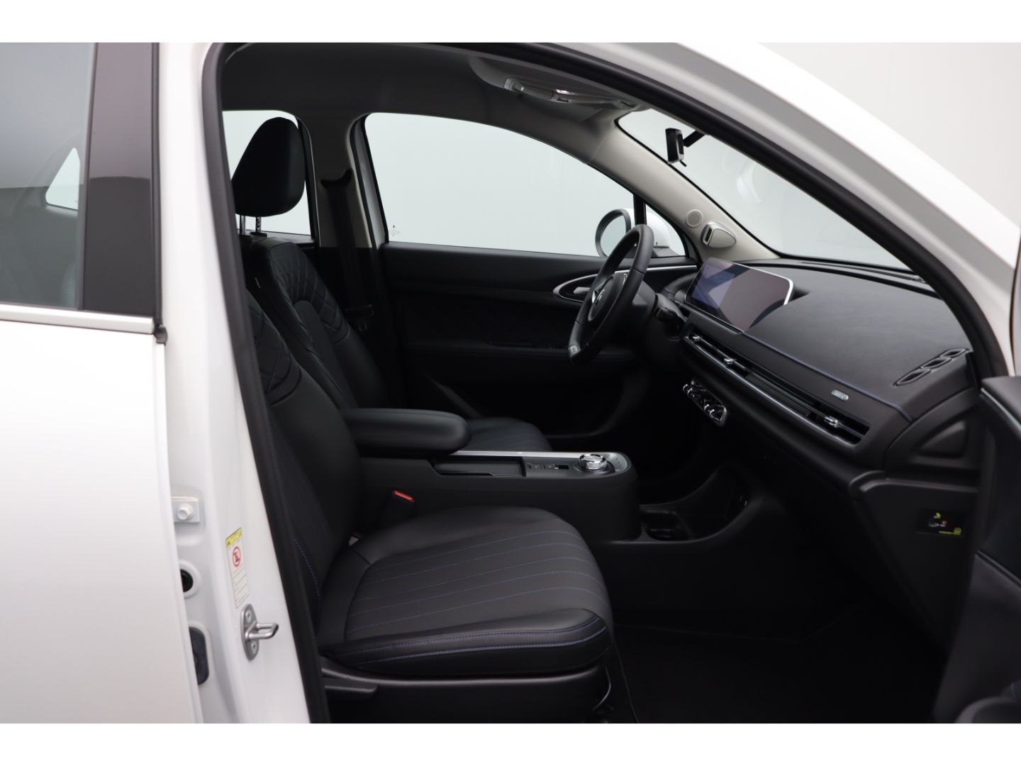 Fahrzeugabbildung GWM ORA 03 300 ACC Digitales Cockpit Totwinkelass.