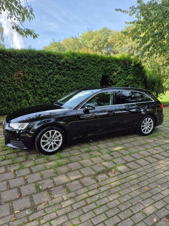 Image of Audi A4