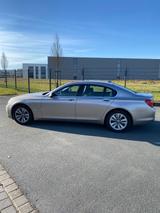 BMW 740i - - BMW 740 in Frankfurt (Main)