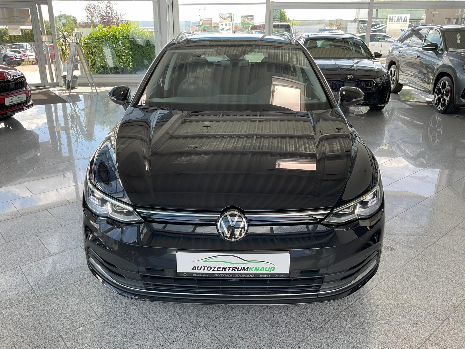 Volkswagen Golf VIII Variant 1.5TSI Active ACC+ AHK Sportfa