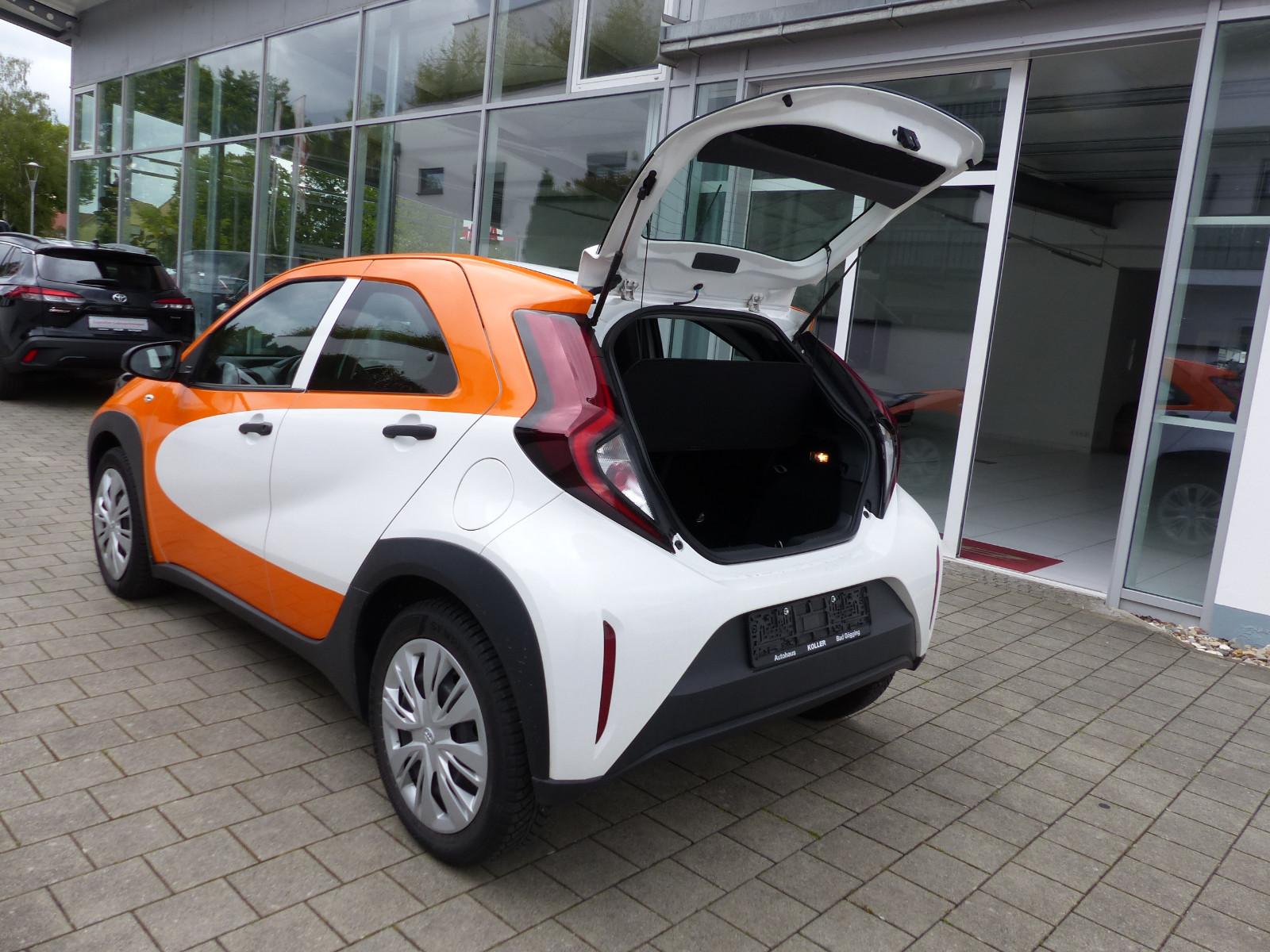Toyota Aygo X 1.0 VVT-i Klima CarPlay Abstandstemp.