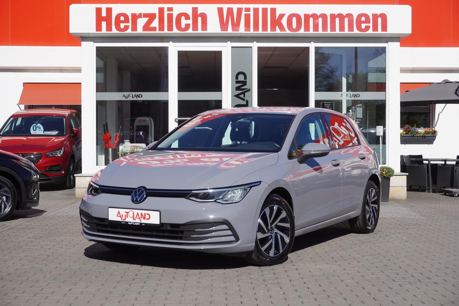 Volkswagen Golf 1.5 TSI Life LED ACC App-Connect DAB PDC